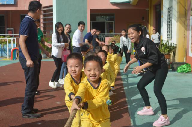 燕川園幼兒園家長(zhǎng)開放日活動(dòng)