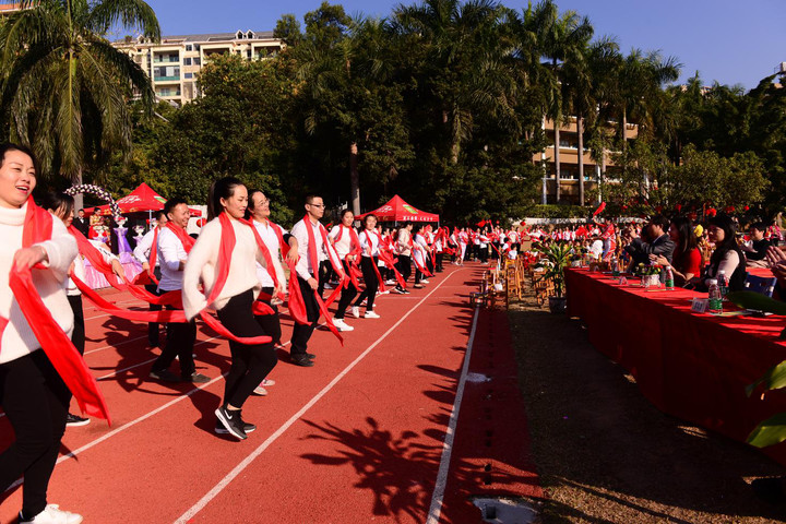 燕川幼兒園第七屆蒲公英親子運(yùn)動(dòng)會(huì)活動(dòng)